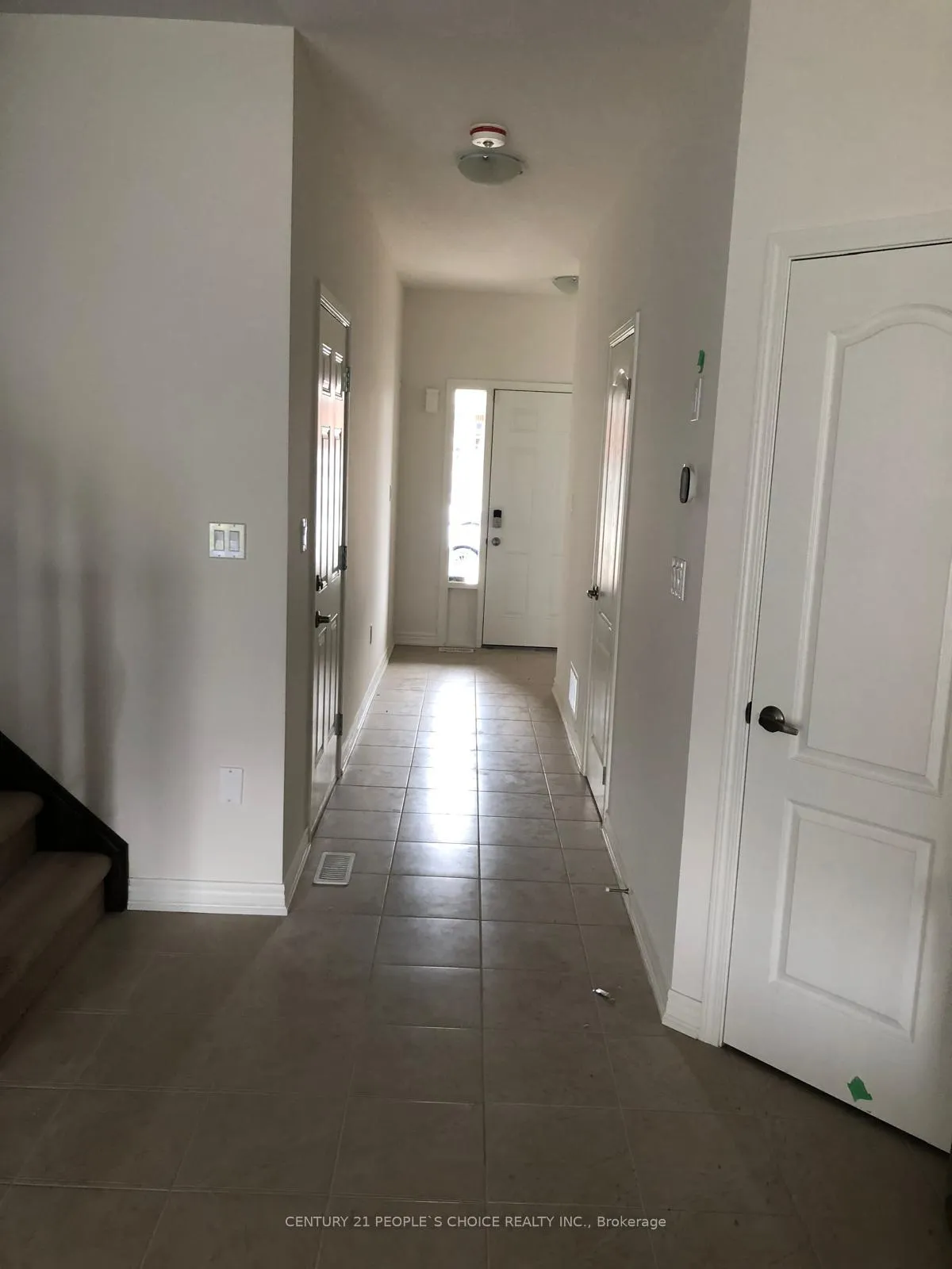 Photo 2 of 41 Bradbury Road, Hamilton, Stoney Creek Mountain — HOMEH