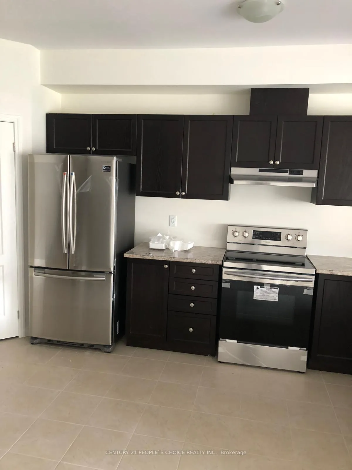 Photo 8 of 41 Bradbury Road, Hamilton, Stoney Creek Mountain — HOMEH