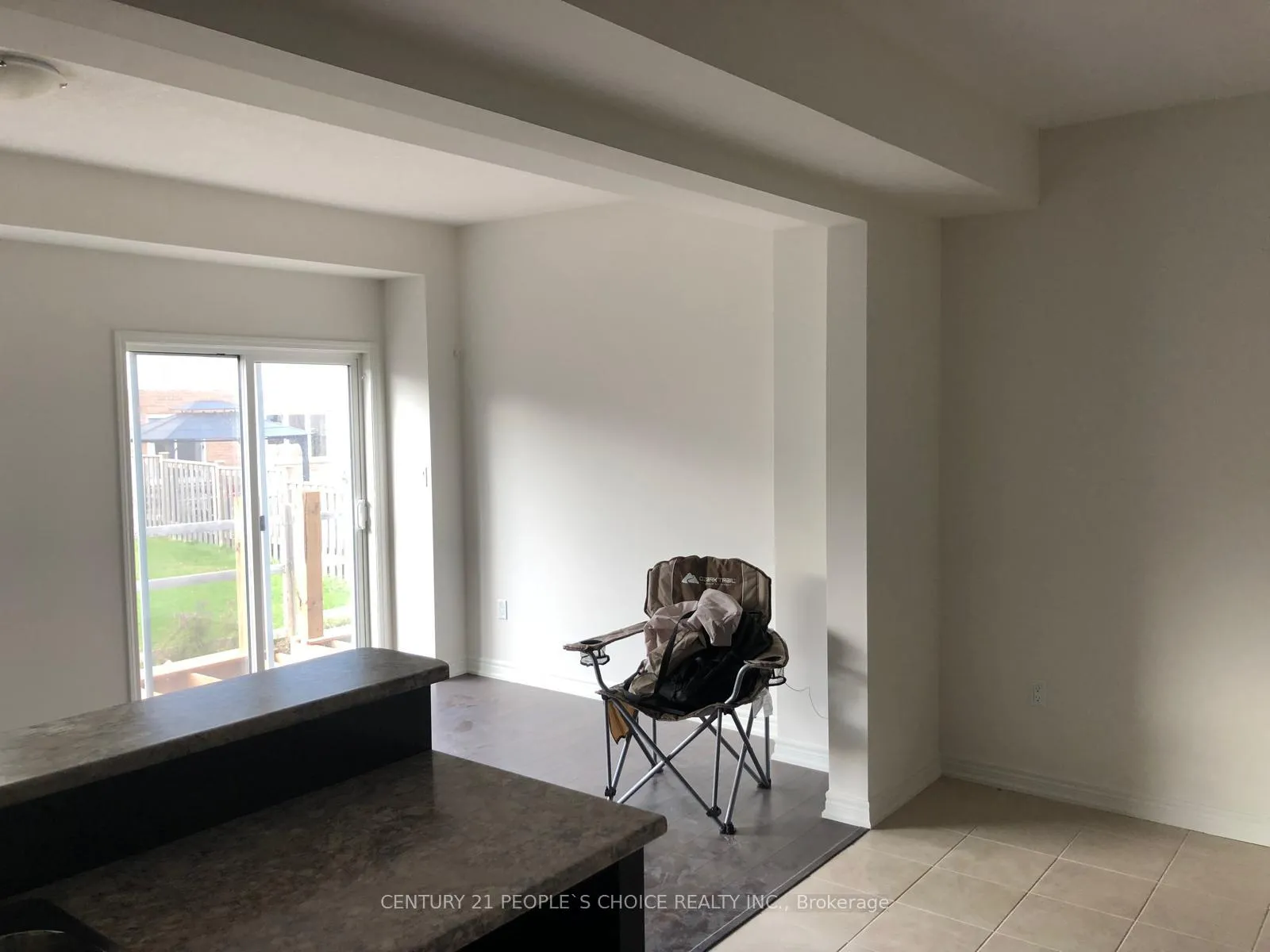 Photo 15 of 41 Bradbury Road, Hamilton, Stoney Creek Mountain — HOMEH