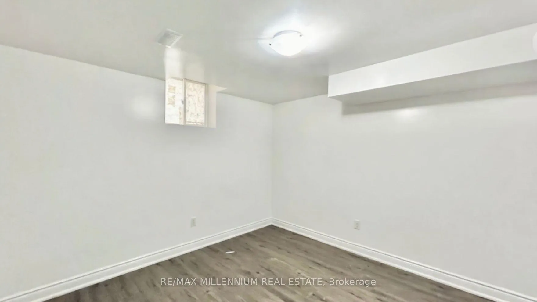 Photo 4 of 38 Bliss Street, Brampton, Vales of Castlemore — HOMEH