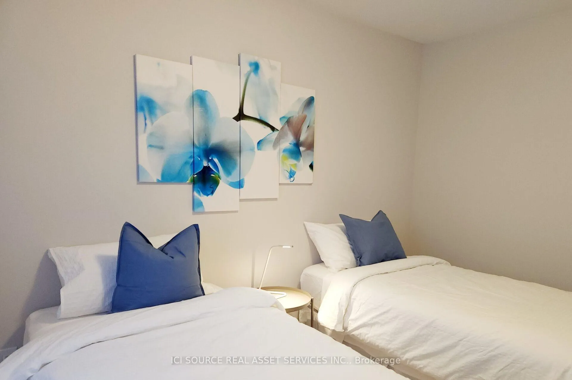 Photo 11 of 2009 Elevation Road, Ottawa, Barrhaven - Half Moon Bay — HOMEH