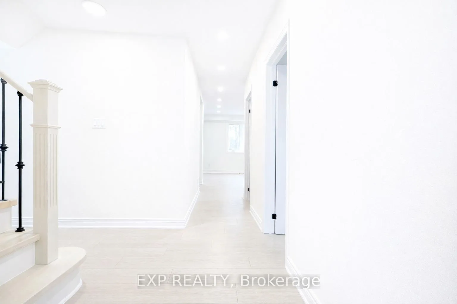 Front of Unit Upper, 384 Westwood Drive