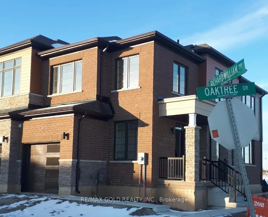 Photo 1 of 32 Oaktree Drive, Haldimand — HOMEH