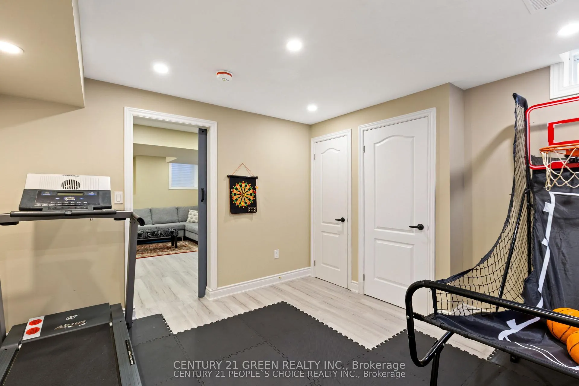 Photo 11 of Unit # Lower Level, 240 Etheridge Avenue, Milton, Ford — HOMEH