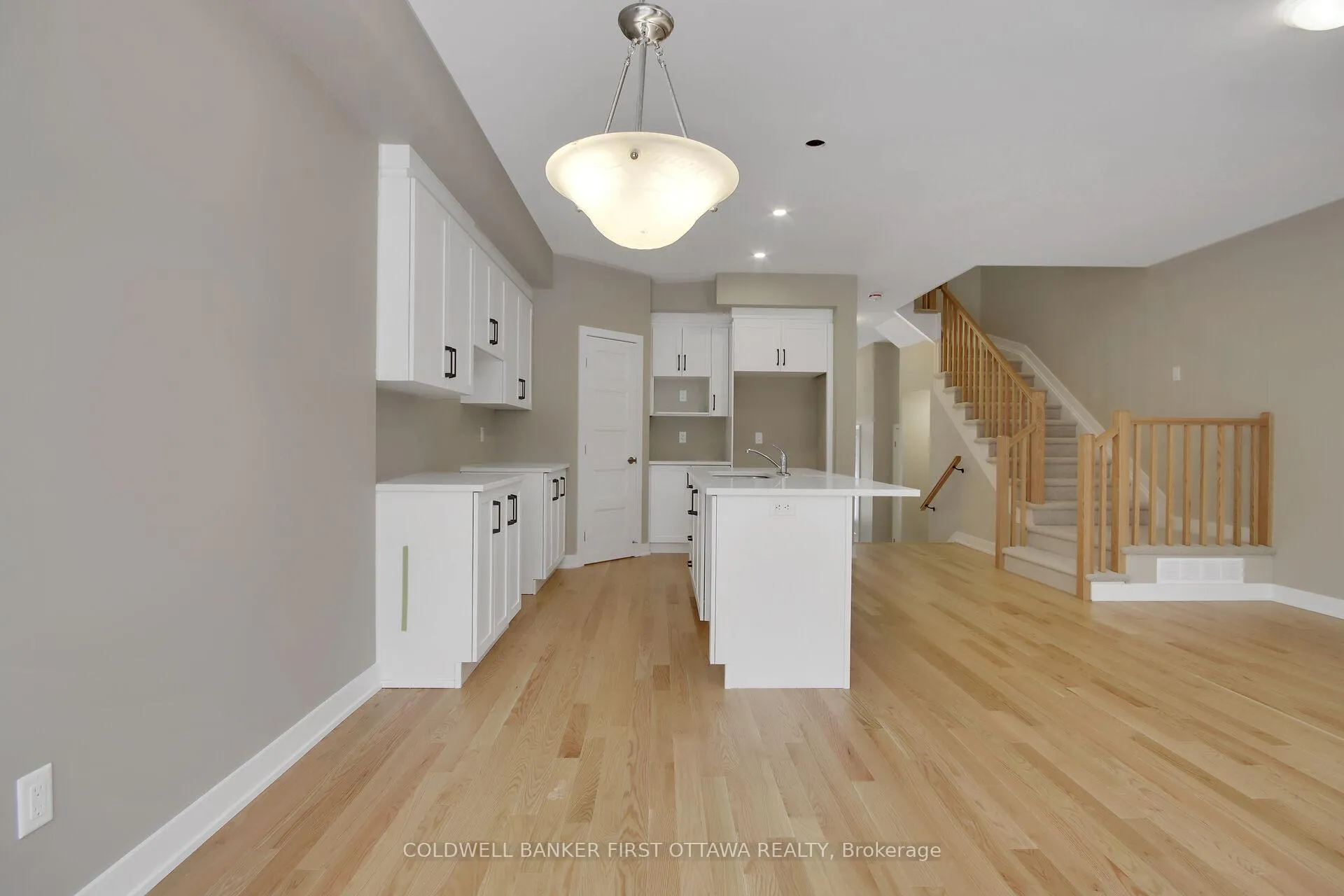Photo 13 of 127 McPhail Road, Carleton Place — HOMEH