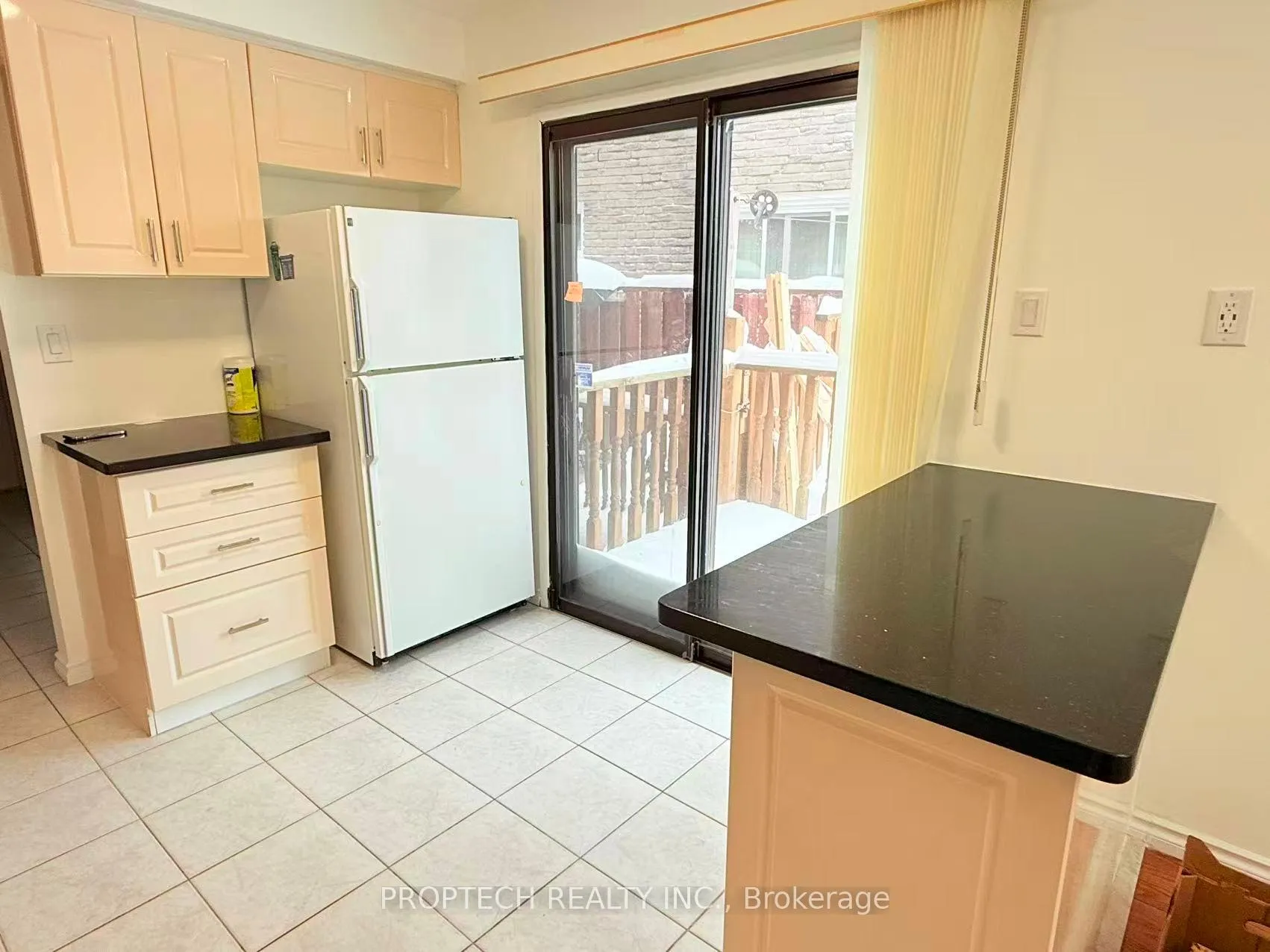 Photo 7 of 49 Carey Crescent, Markham, Milliken Mills West — HOMEH