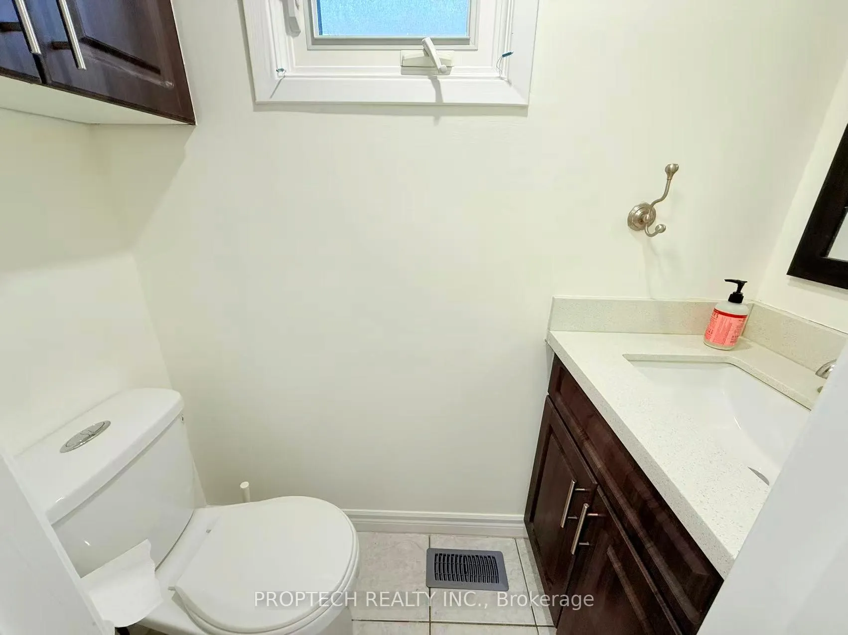 Photo 14 of 49 Carey Crescent, Markham, Milliken Mills West — HOMEH