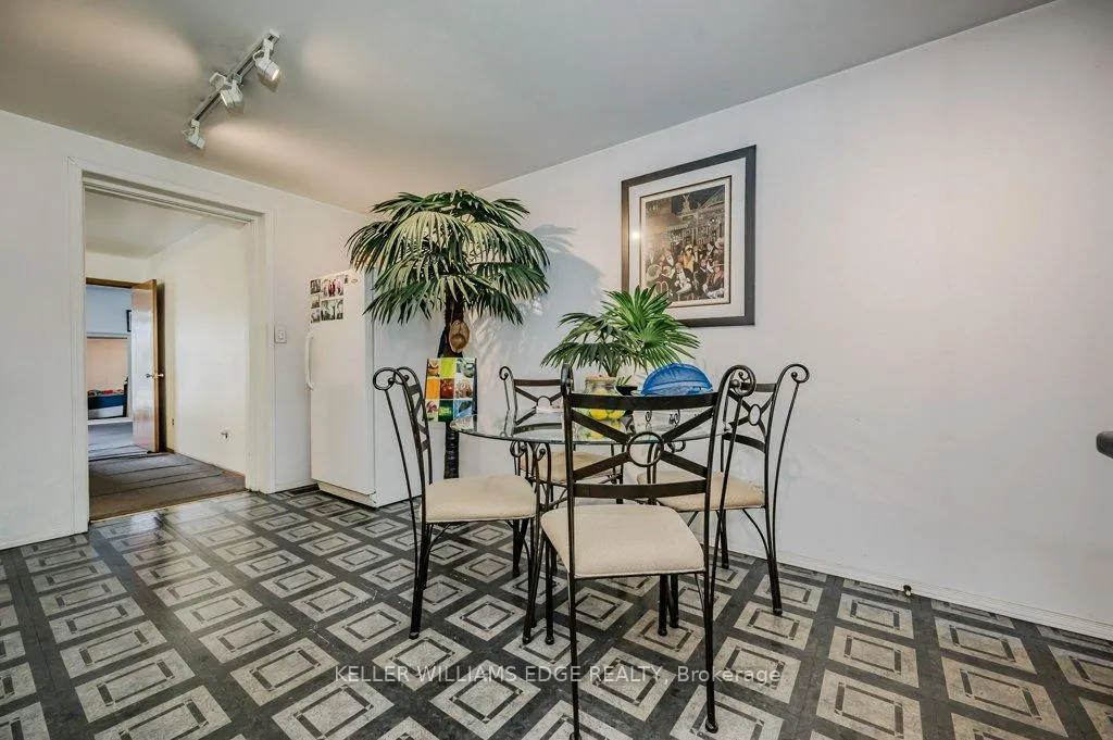 Photo 15 of 1278 Barton Street E, Hamilton, Crown Point — HOMEH