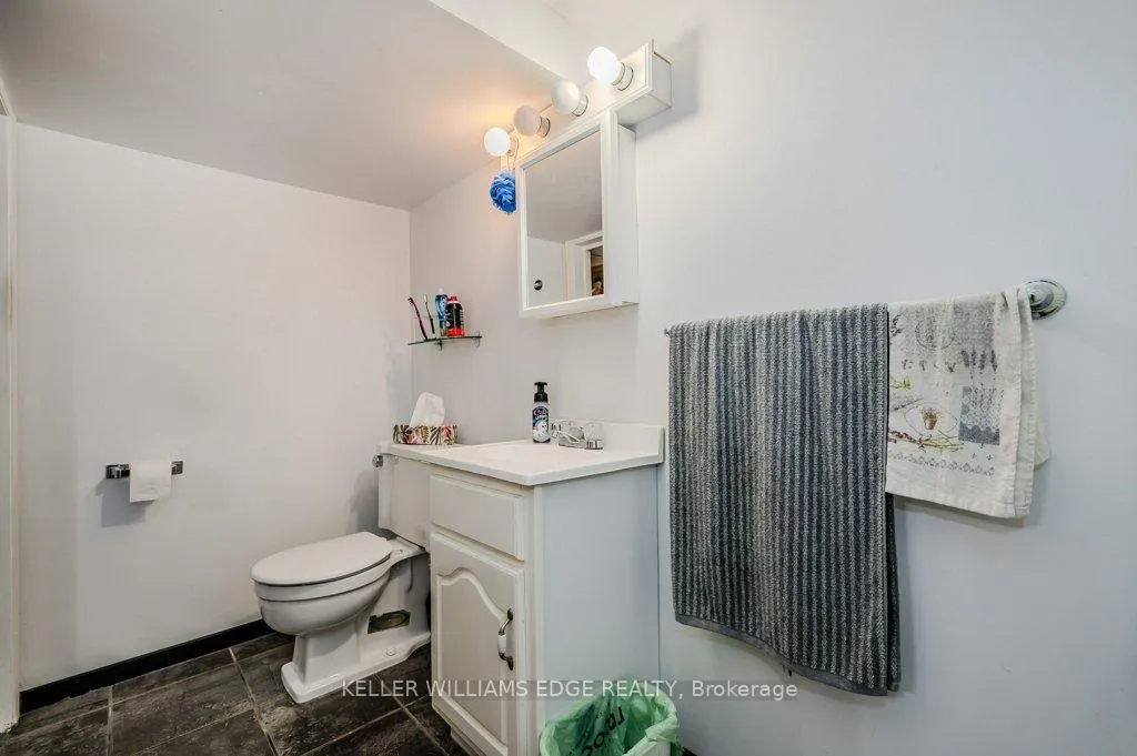 Photo 25 of 1278 Barton Street E, Hamilton, Crown Point — HOMEH
