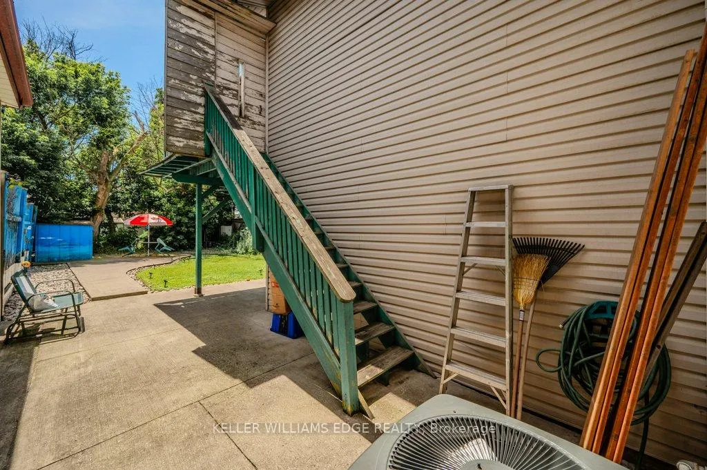 Photo 34 of 1278 Barton Street E, Hamilton, Crown Point — HOMEH