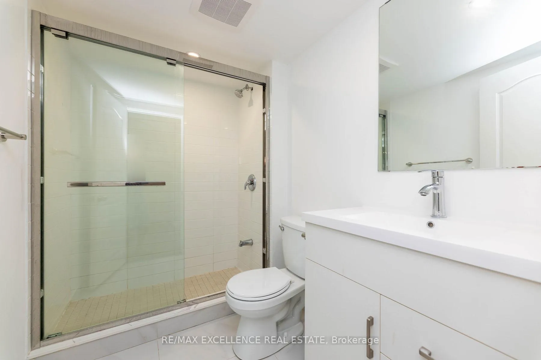 Photo 31 of 51 Stollar Boulevard, Barrie, Little Lake — HOMEH