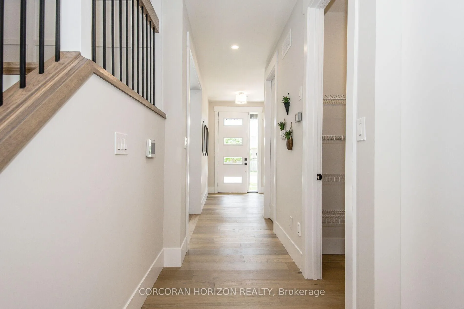 Photo 5 of 156 Newman Drive, Cambridge — HOMEH