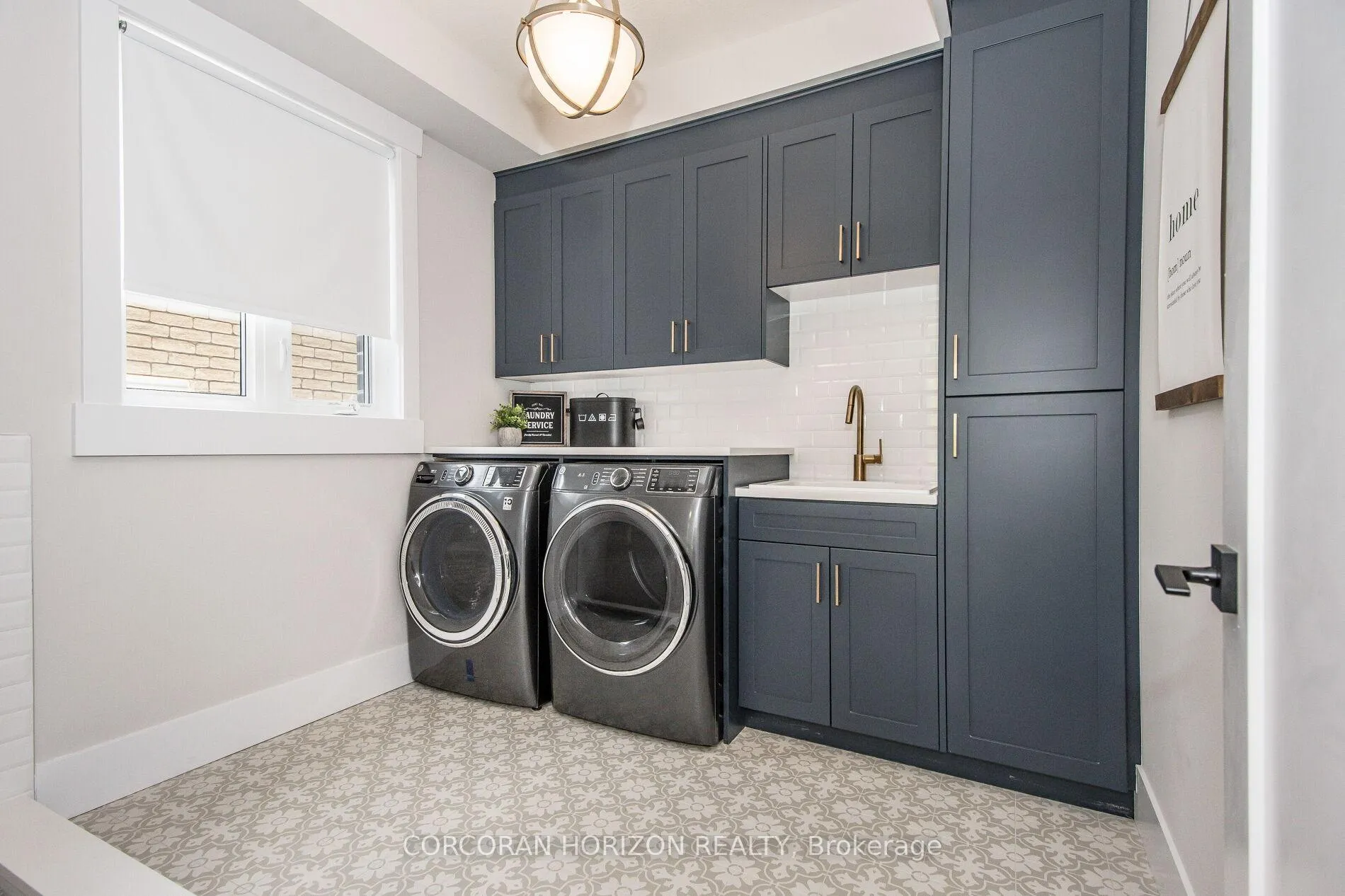 Photo 21 of 156 Newman Drive, Cambridge — HOMEH