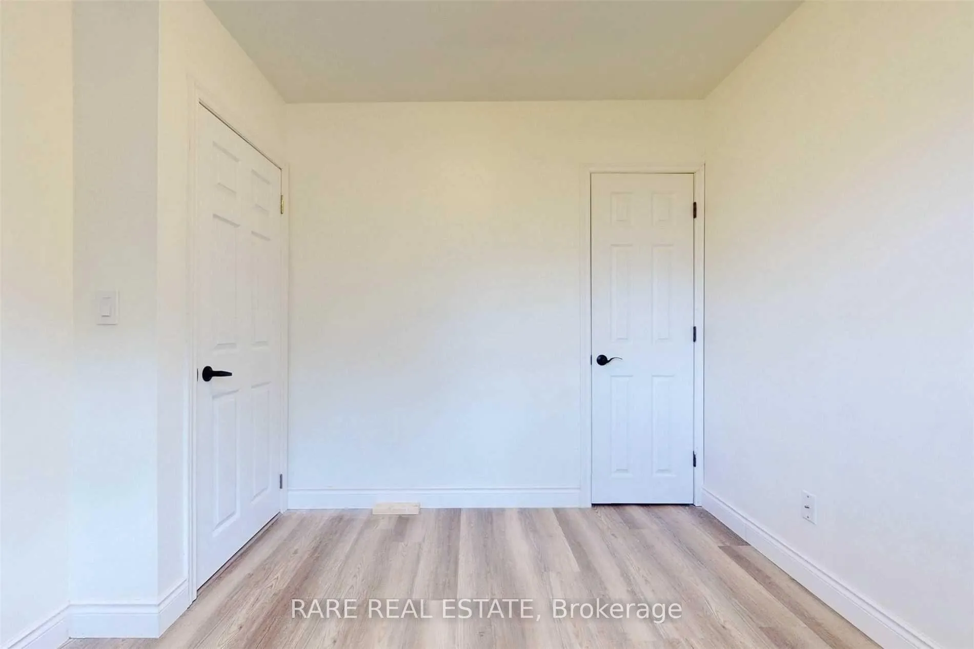 Photo 19 of Unit #Main, 346 Conant Street, Oshawa, Lakeview — HOMEH