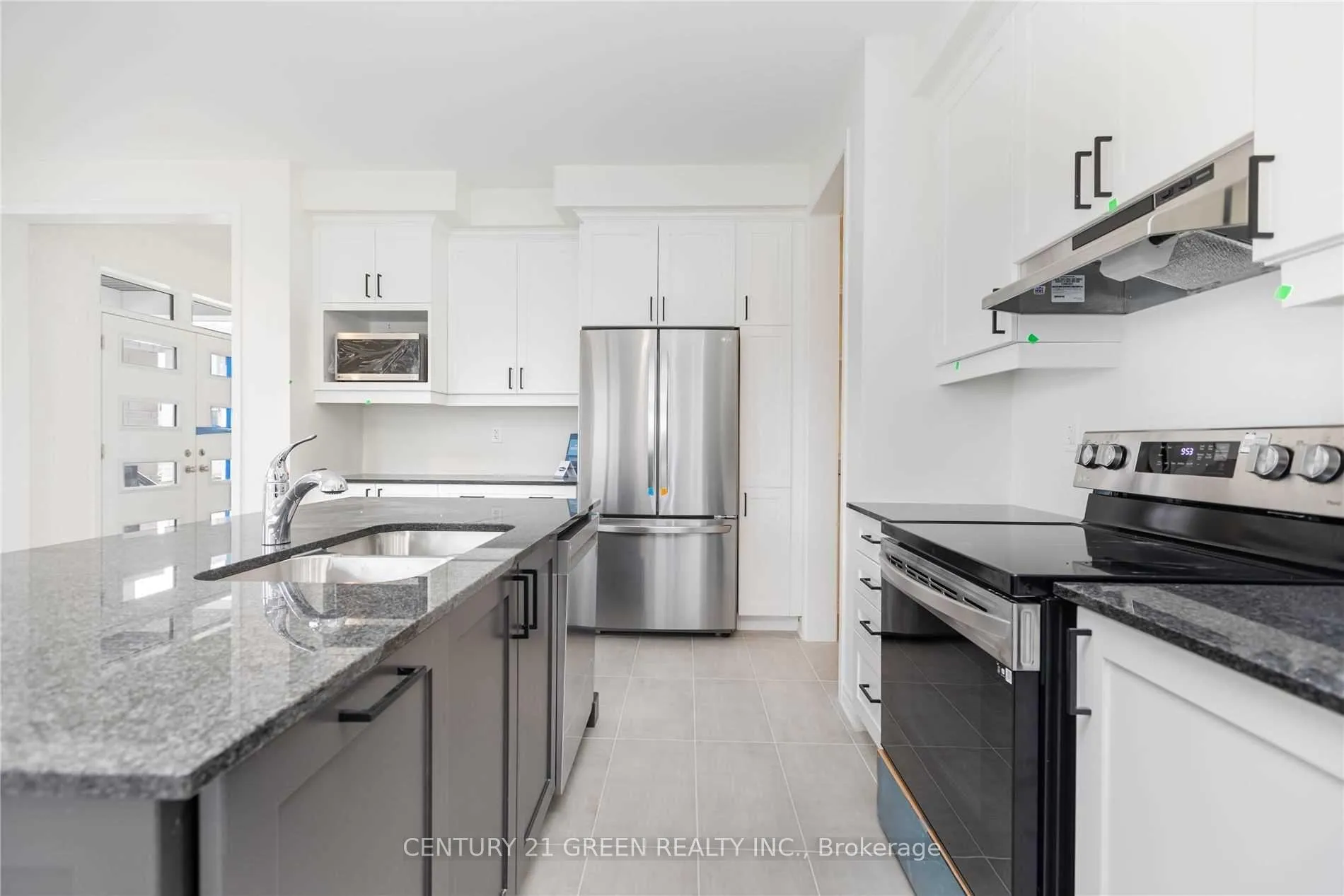 Photo 4 of 3140 Willowridge Path, Pickering, Rural Pickering — HOMEH