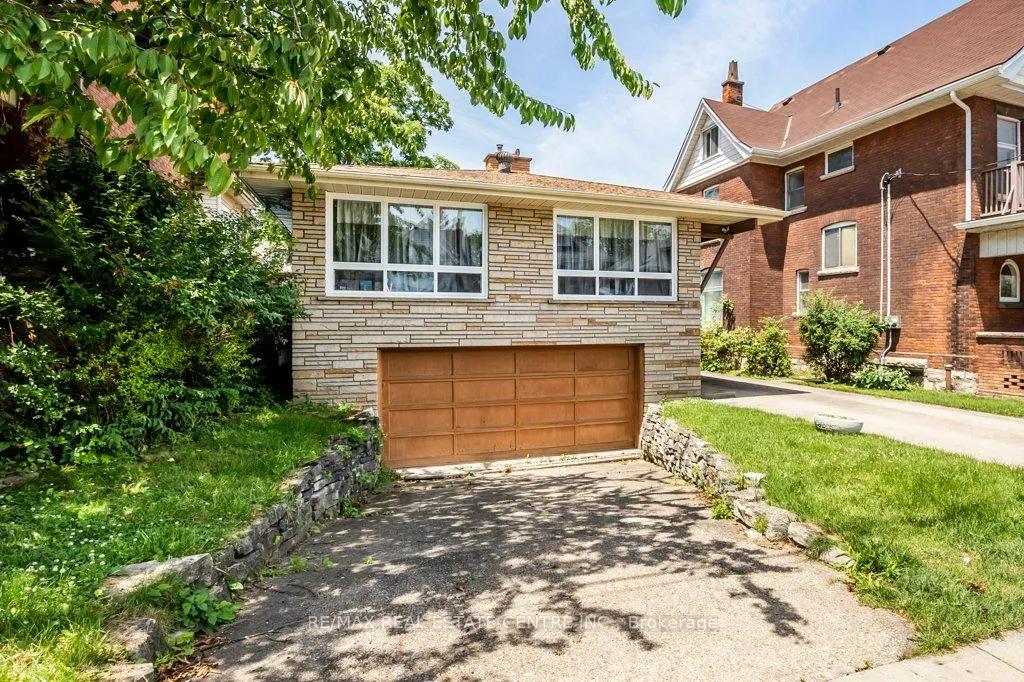 Photo 2 of 16 Cottage Avenue, Hamilton, Kirkendall — HOMEH