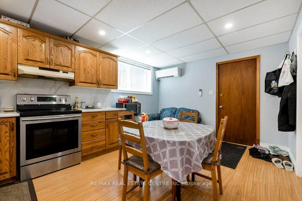 Photo 23 of 16 Cottage Avenue, Hamilton, Kirkendall — HOMEH