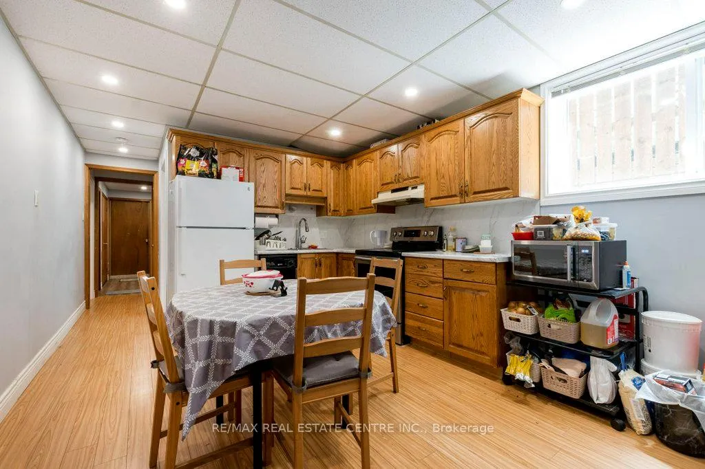 Photo 24 of 16 Cottage Avenue, Hamilton, Kirkendall — HOMEH