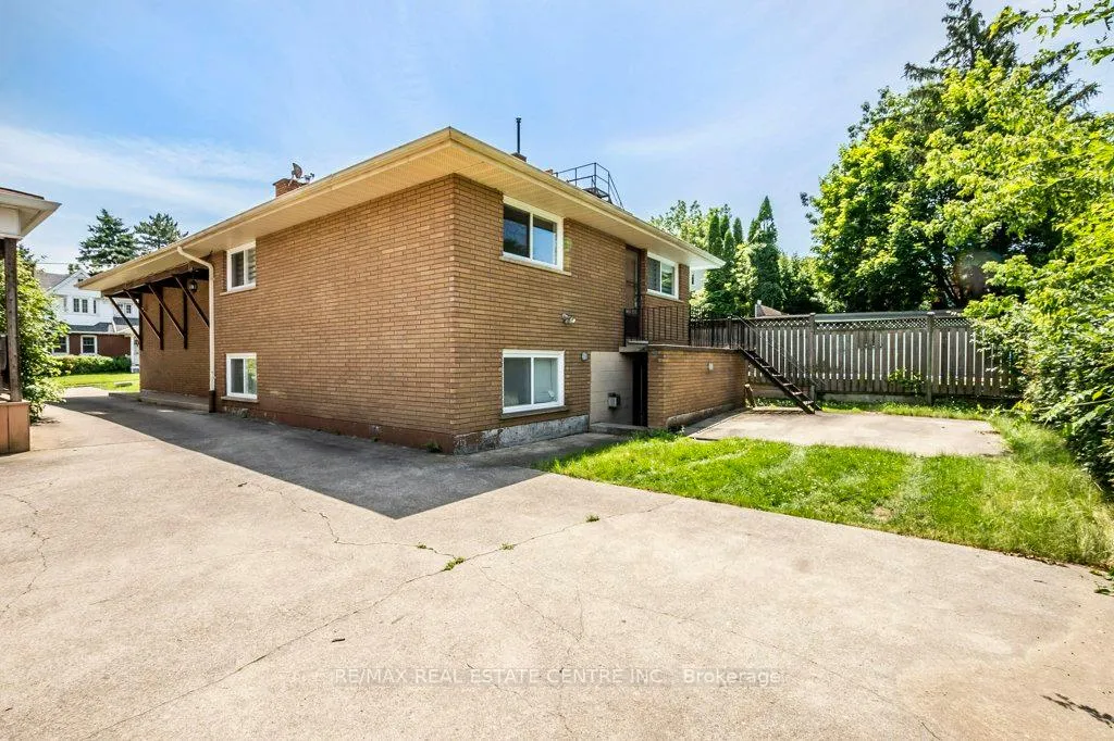 Photo 34 of 16 Cottage Avenue, Hamilton, Kirkendall — HOMEH