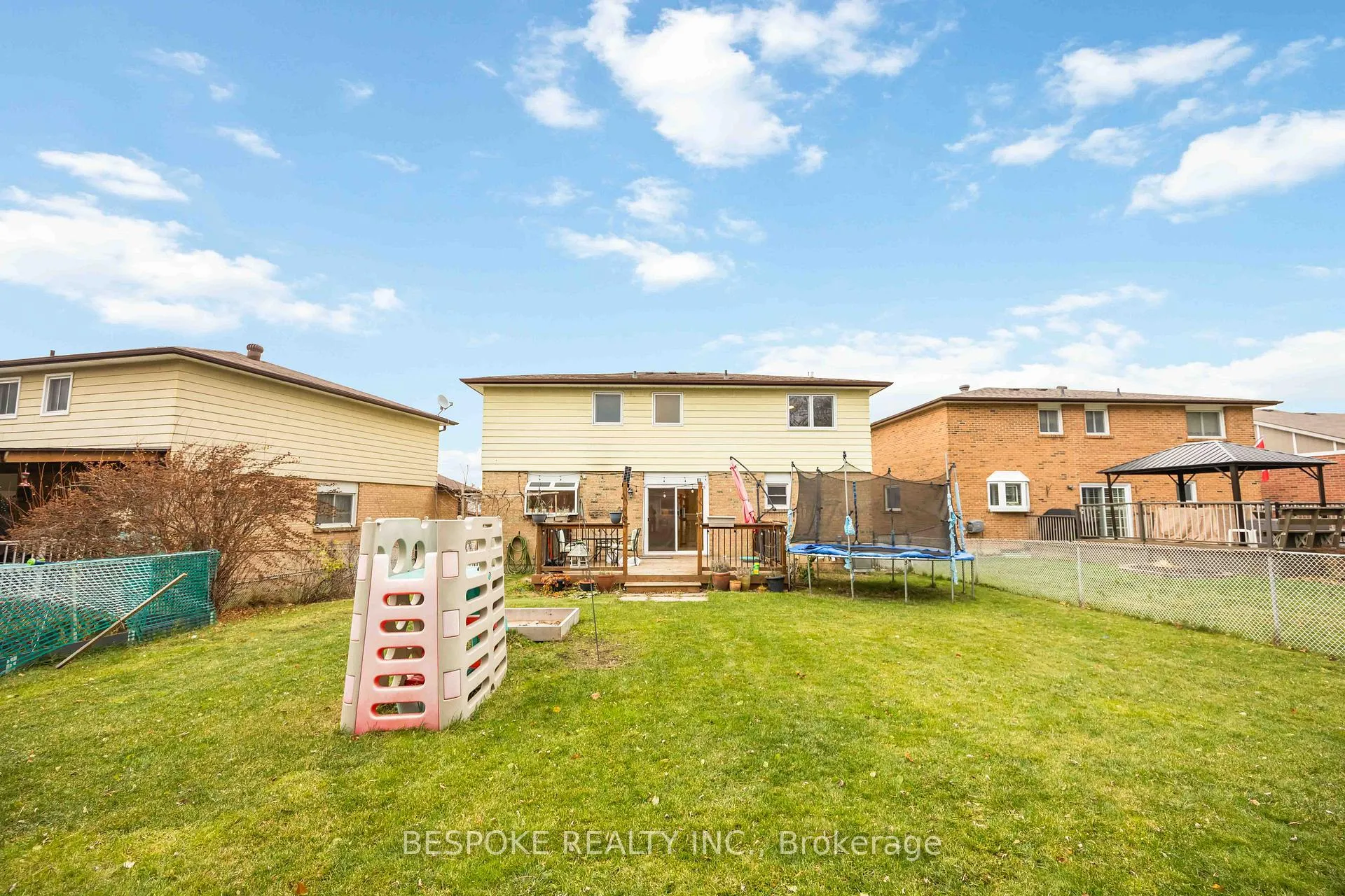 Photo 35 of Unit Main, 1942 Faylee Crescent, Pickering, Liverpool — HOMEH