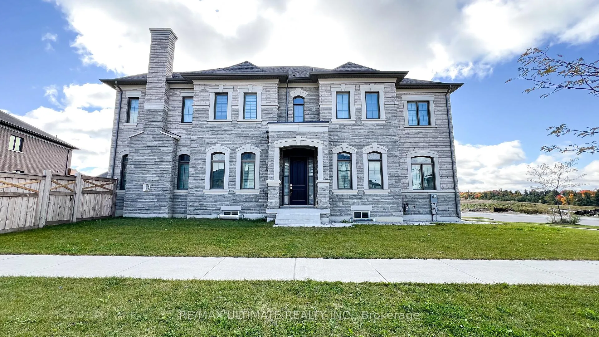 Front of 151 Ballantyne Boulevard