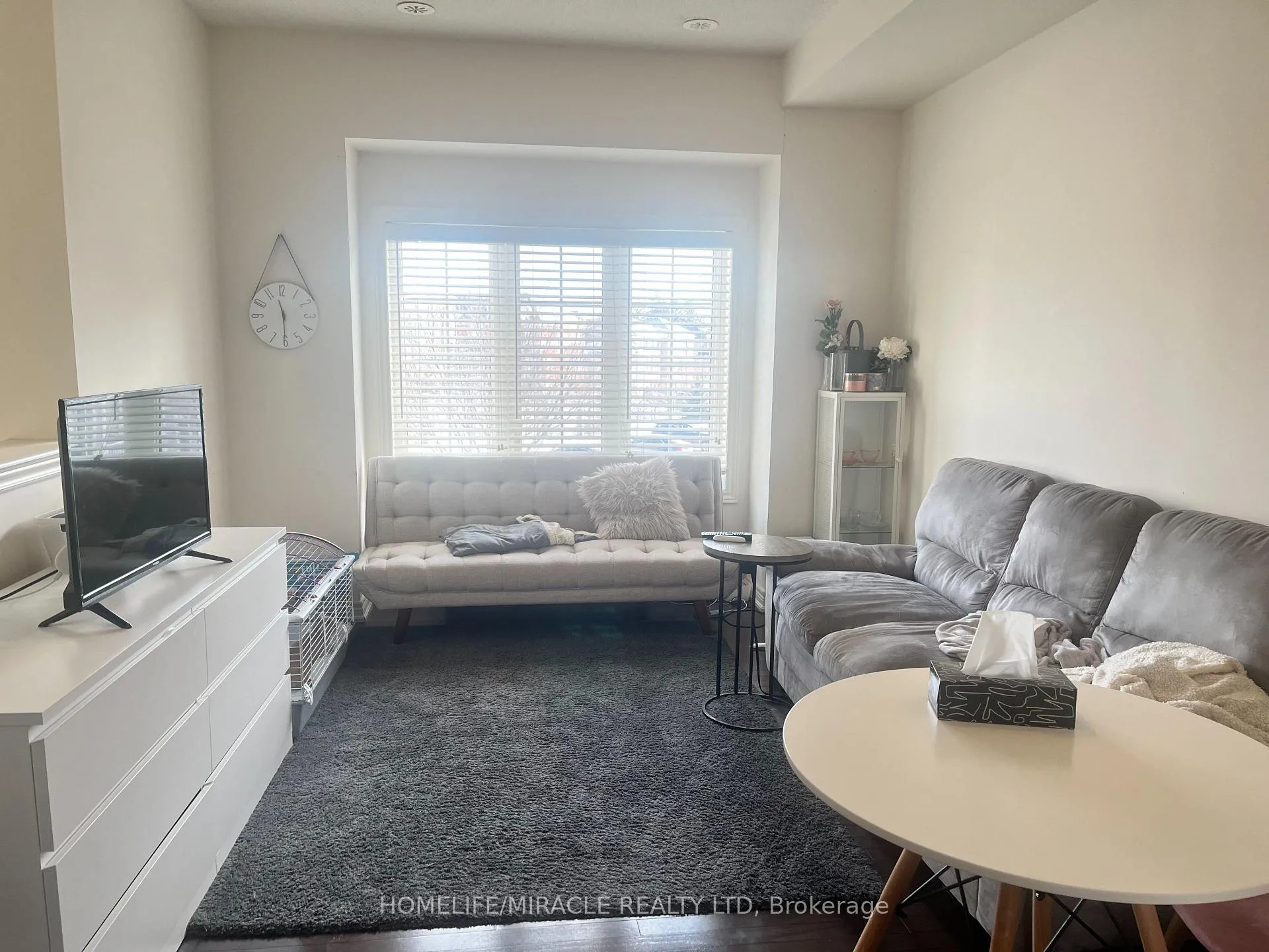Photo 2 of 16 Botanical Avenue, Brampton, Credit Valley — HOMEH