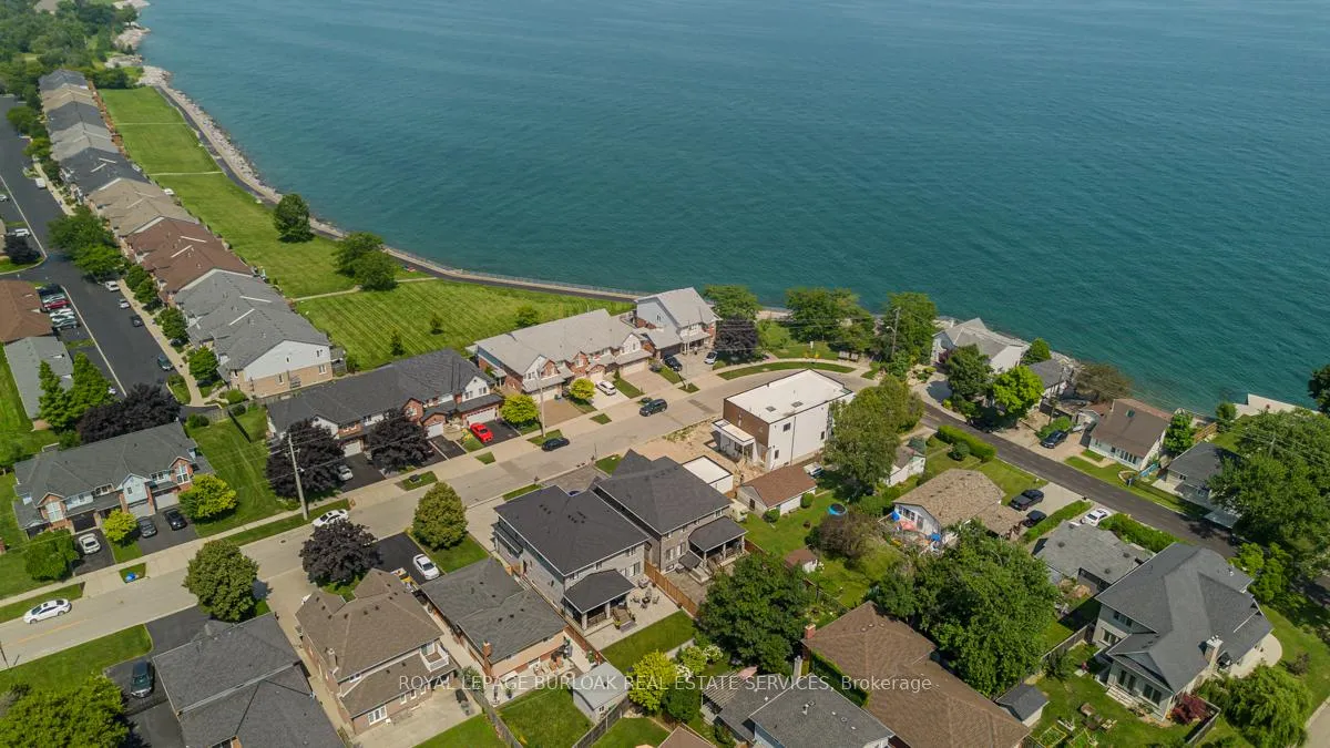 Photo 8 of 474 Dewitt Road, Hamilton, Lakeshore — HOMEH