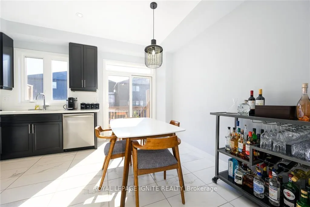 Photo 10 of 23 Soho Street, Hamilton, Stoney Creek Mountain — HOMEH
