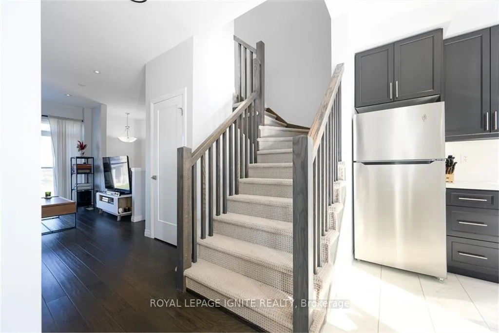 Photo 16 of 23 Soho Street, Hamilton, Stoney Creek Mountain — HOMEH
