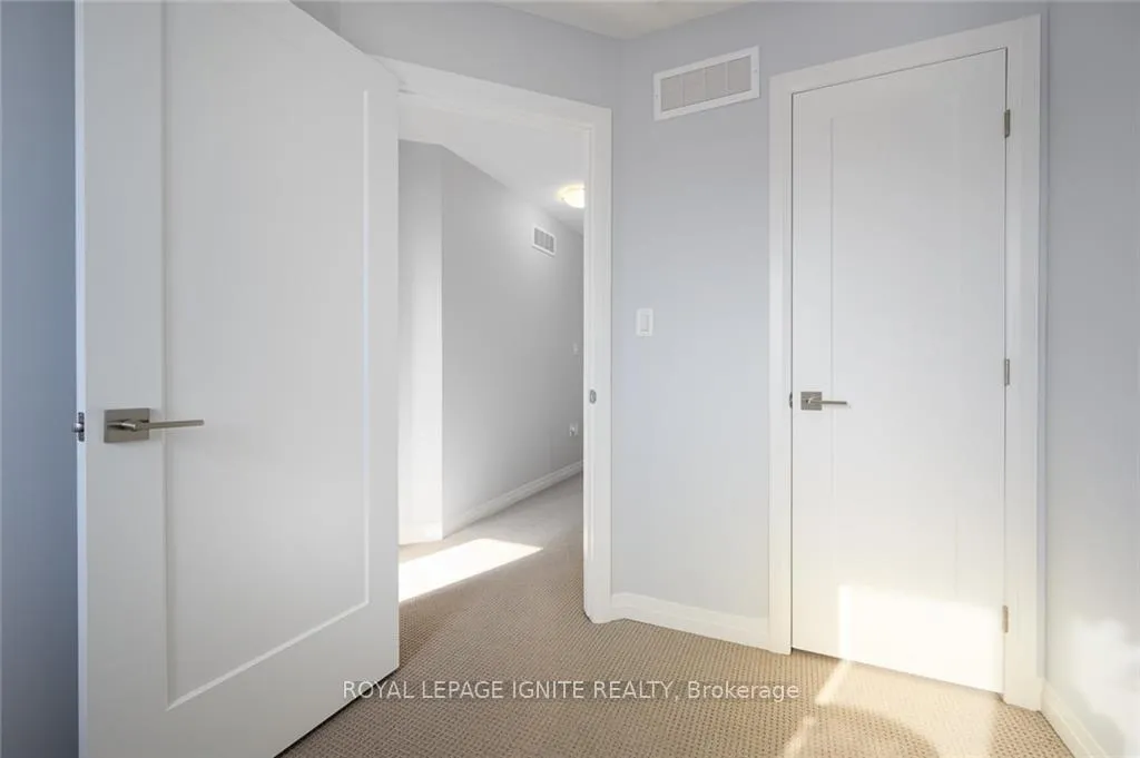 Photo 24 of 23 Soho Street, Hamilton, Stoney Creek Mountain — HOMEH