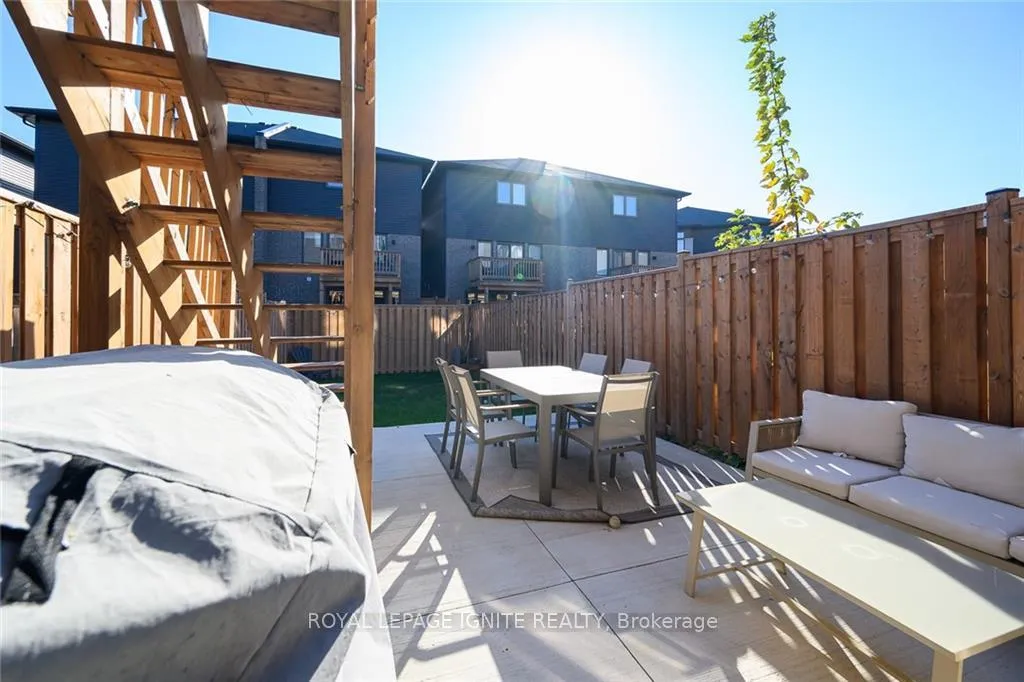 Photo 31 of 23 Soho Street, Hamilton, Stoney Creek Mountain — HOMEH