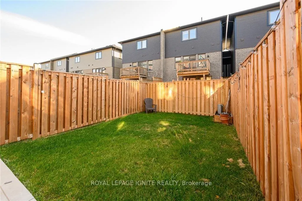Photo 40 of 23 Soho Street, Hamilton, Stoney Creek Mountain — HOMEH