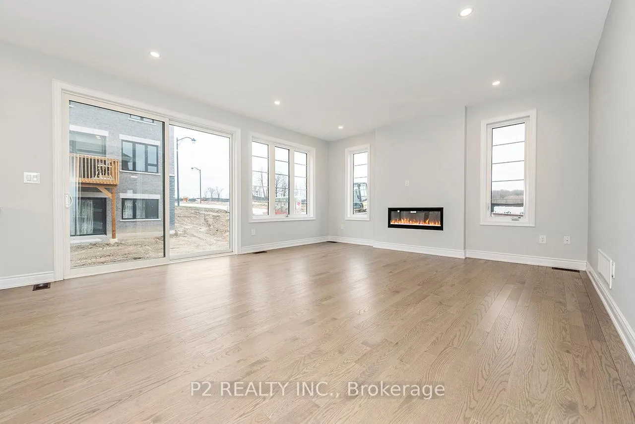 Photo 16 of 49 Periwinkle Road, Springwater, Midhurst — HOMEH