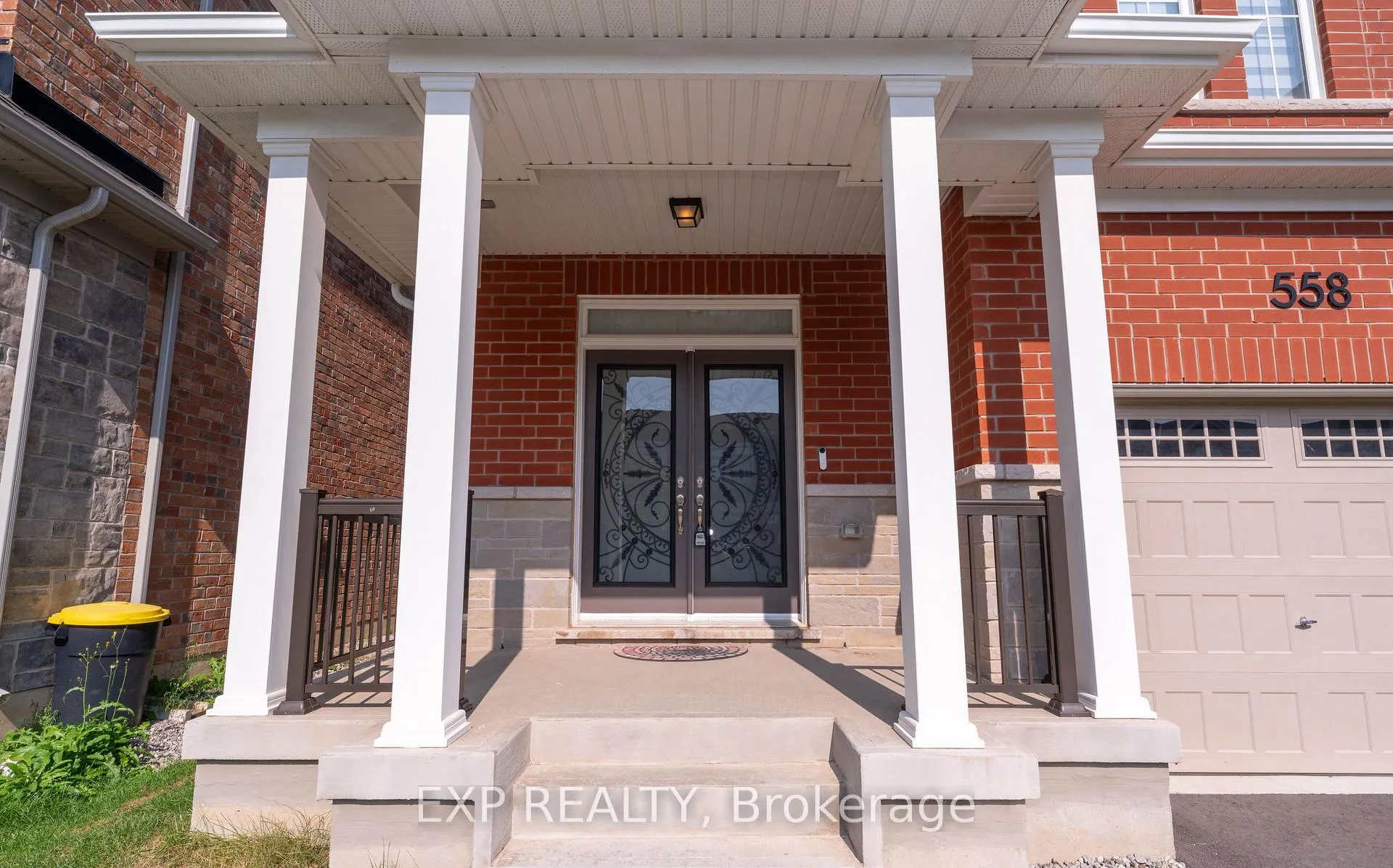 Photo 2 of 558 Kennedy Circle W, Milton, Cobban — HOMEH