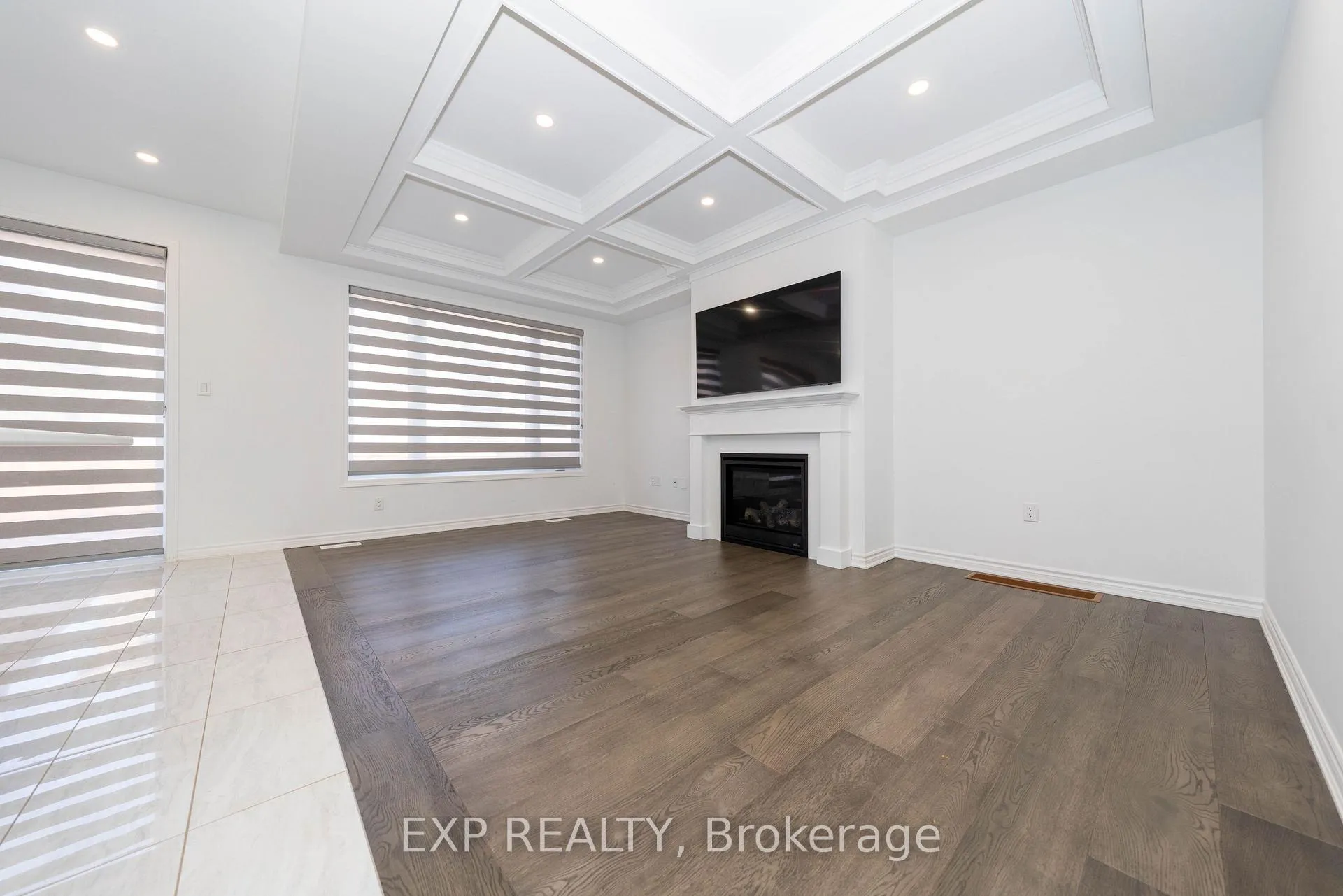 Photo 7 of 558 Kennedy Circle W, Milton, Cobban — HOMEH
