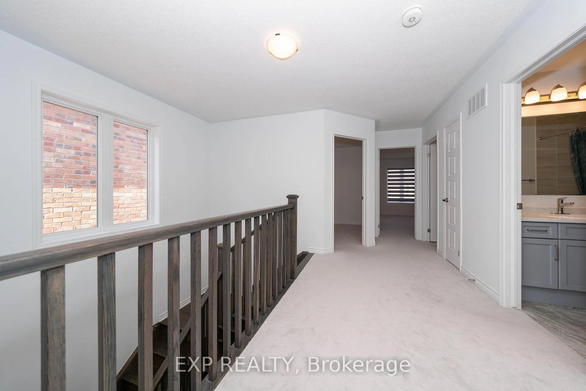 Photo 16 of 558 Kennedy Circle W, Milton, Cobban — HOMEH
