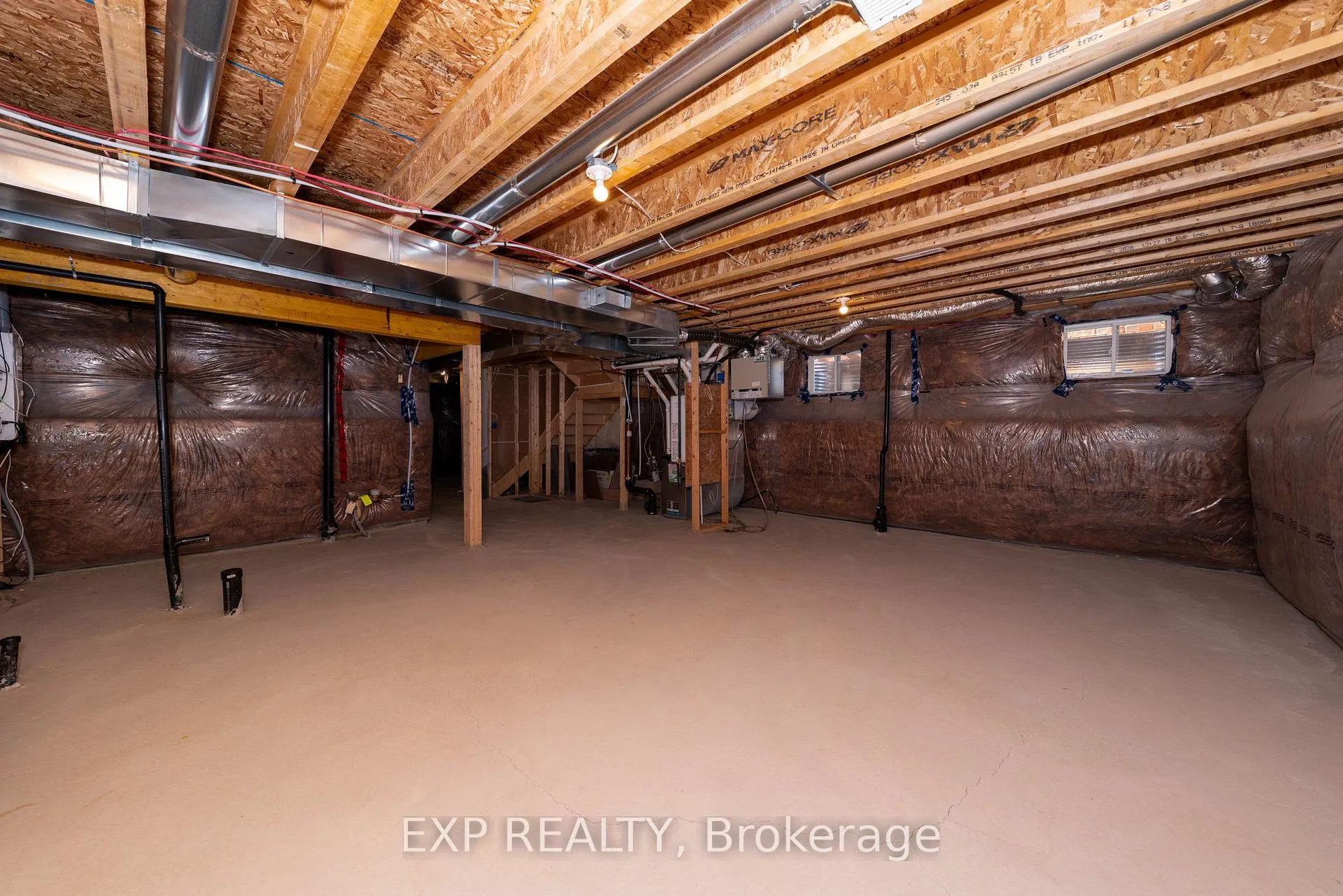 Photo 37 of 558 Kennedy Circle W, Milton, Cobban — HOMEH