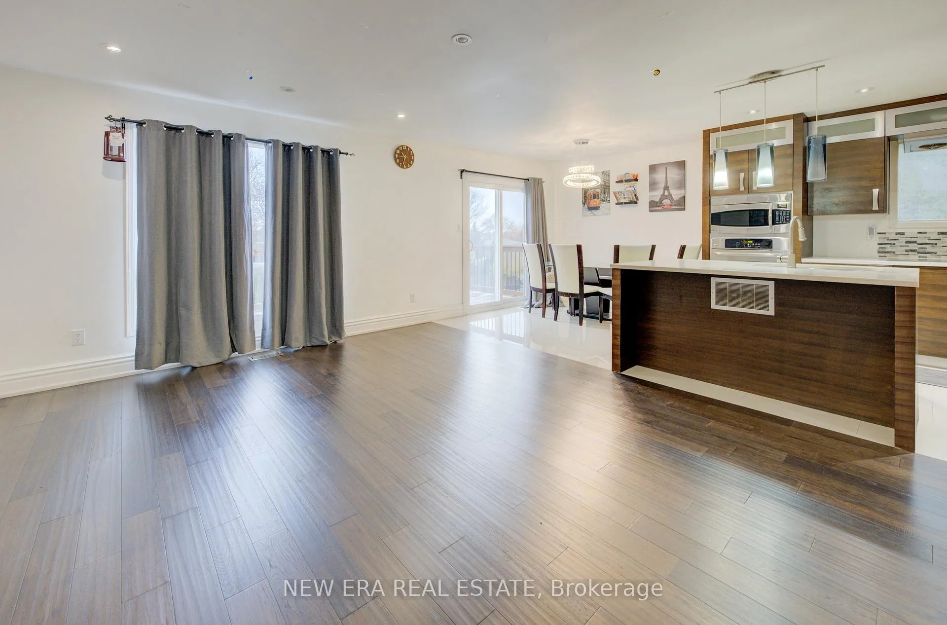 Photo 4 of 495 Templemead Drive, Hamilton, Templemead — HOMEH