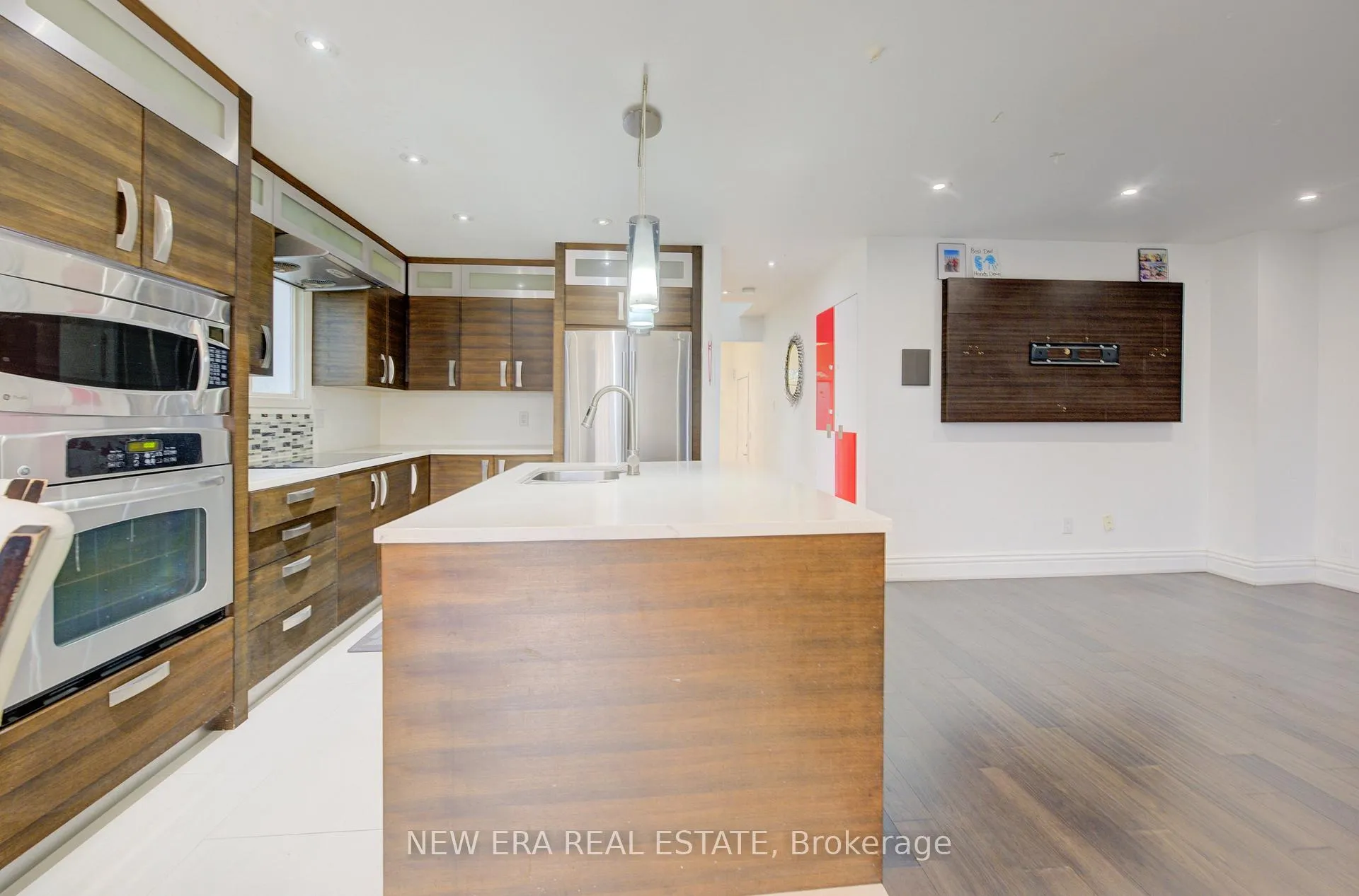 Photo 12 of 495 Templemead Drive, Hamilton, Templemead — HOMEH