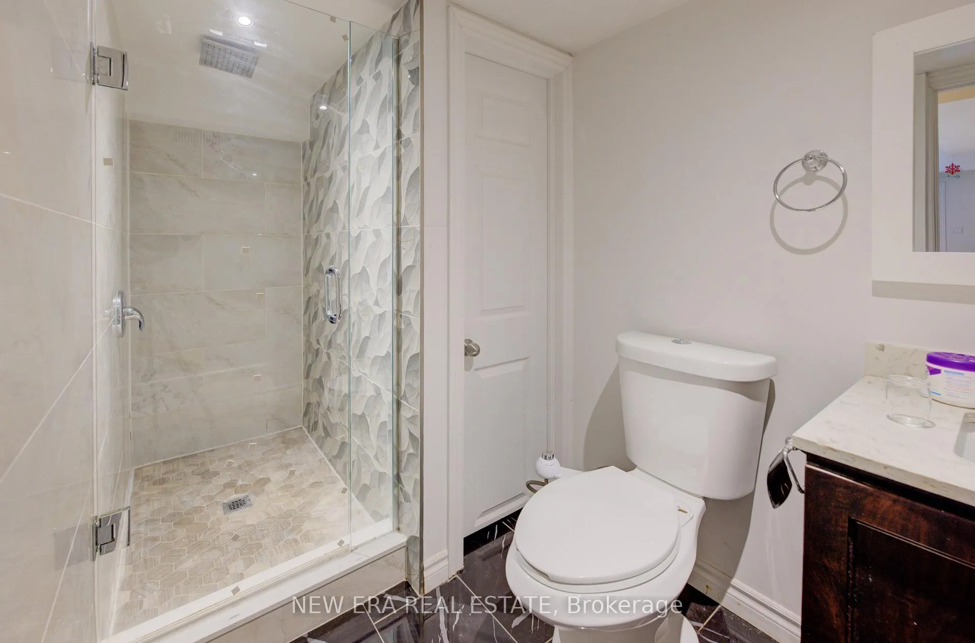 Photo 31 of 495 Templemead Drive, Hamilton, Templemead — HOMEH