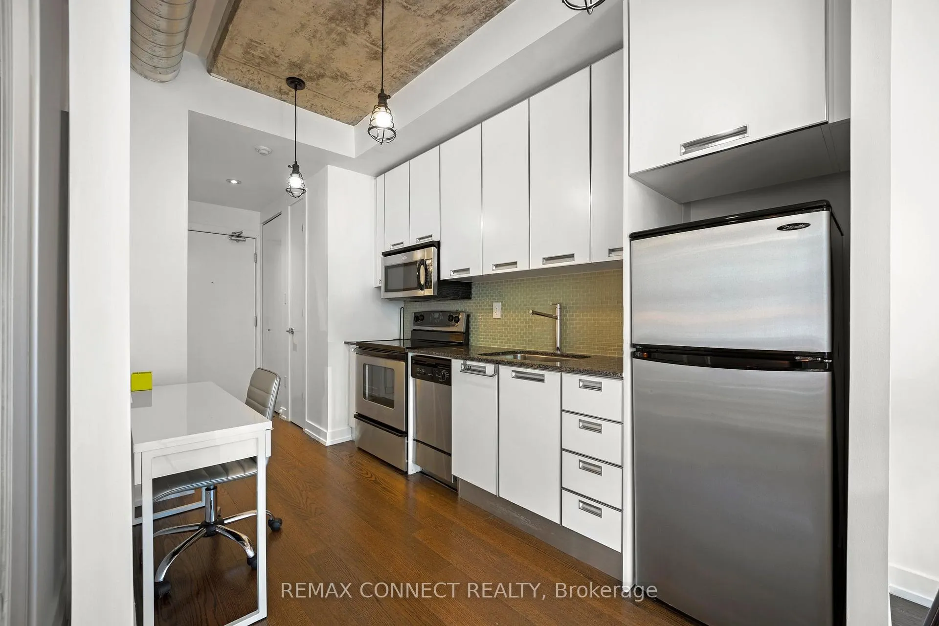 Photo 4 of Unit 604, 20 Stewart Street, Toronto, Waterfront Communities — HOMEH