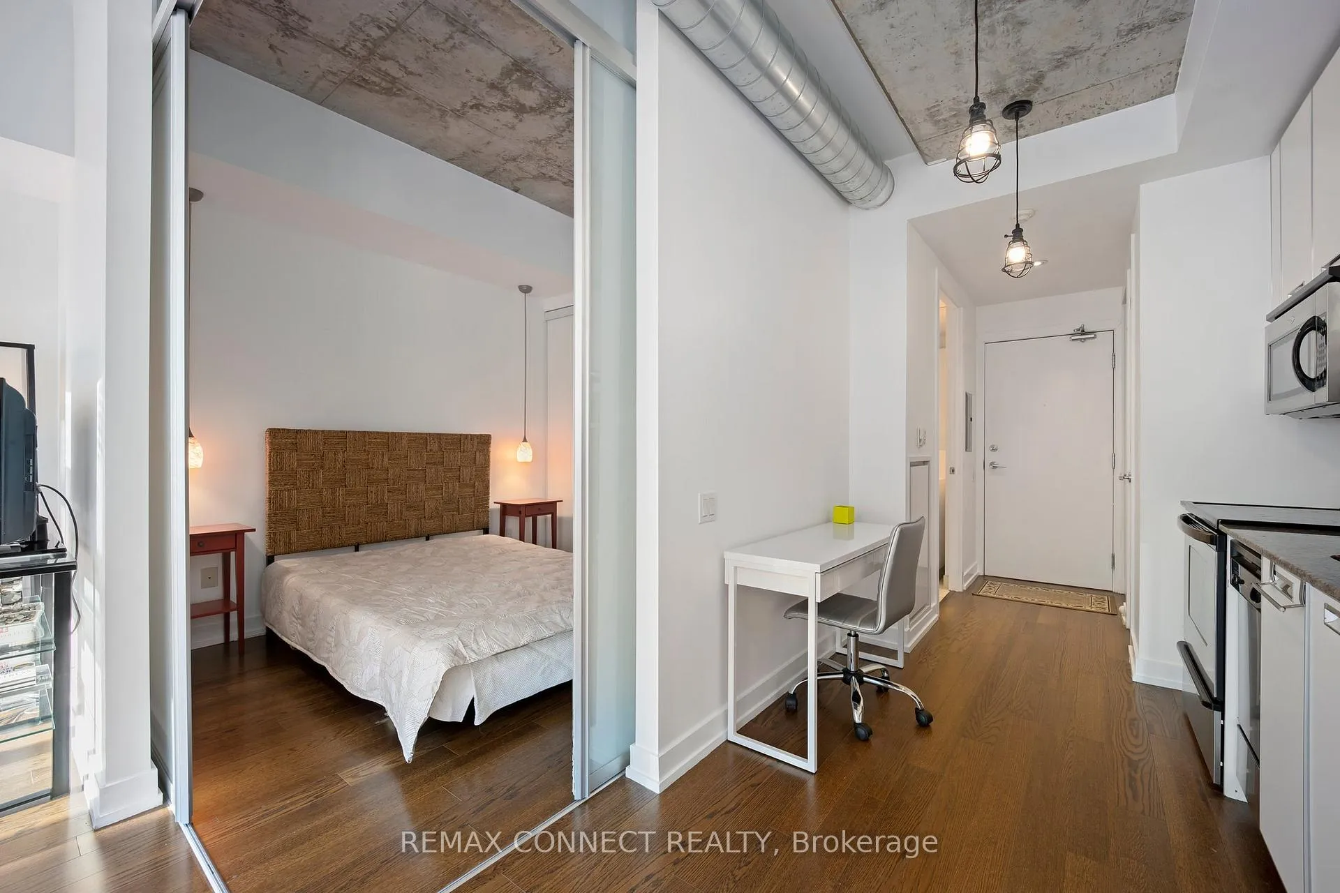Photo 9 of Unit 604, 20 Stewart Street, Toronto, Waterfront Communities — HOMEH