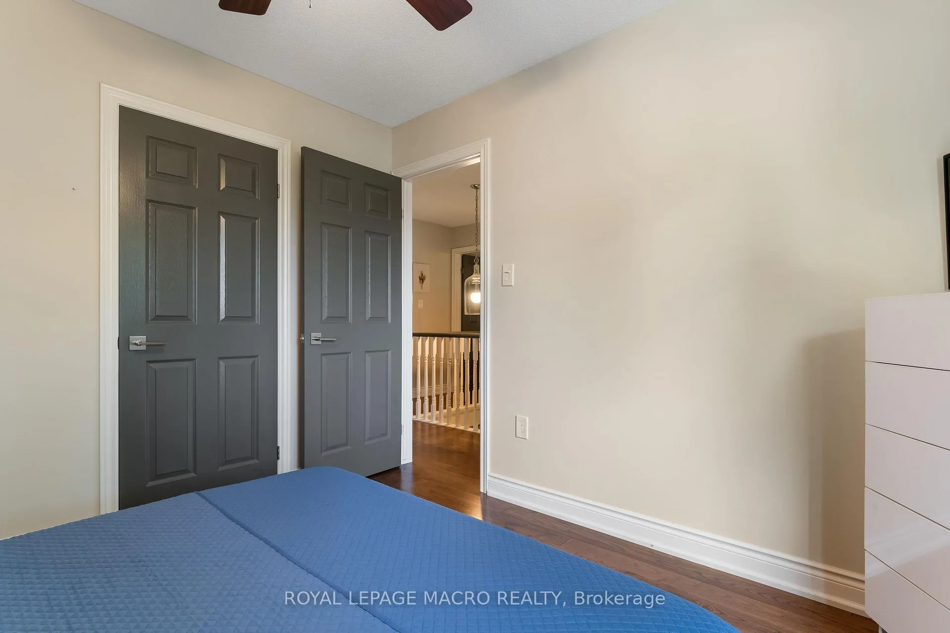 Photo 28 of 14 Coopershawk Crescent, Hamilton, Carpenter — HOMEH