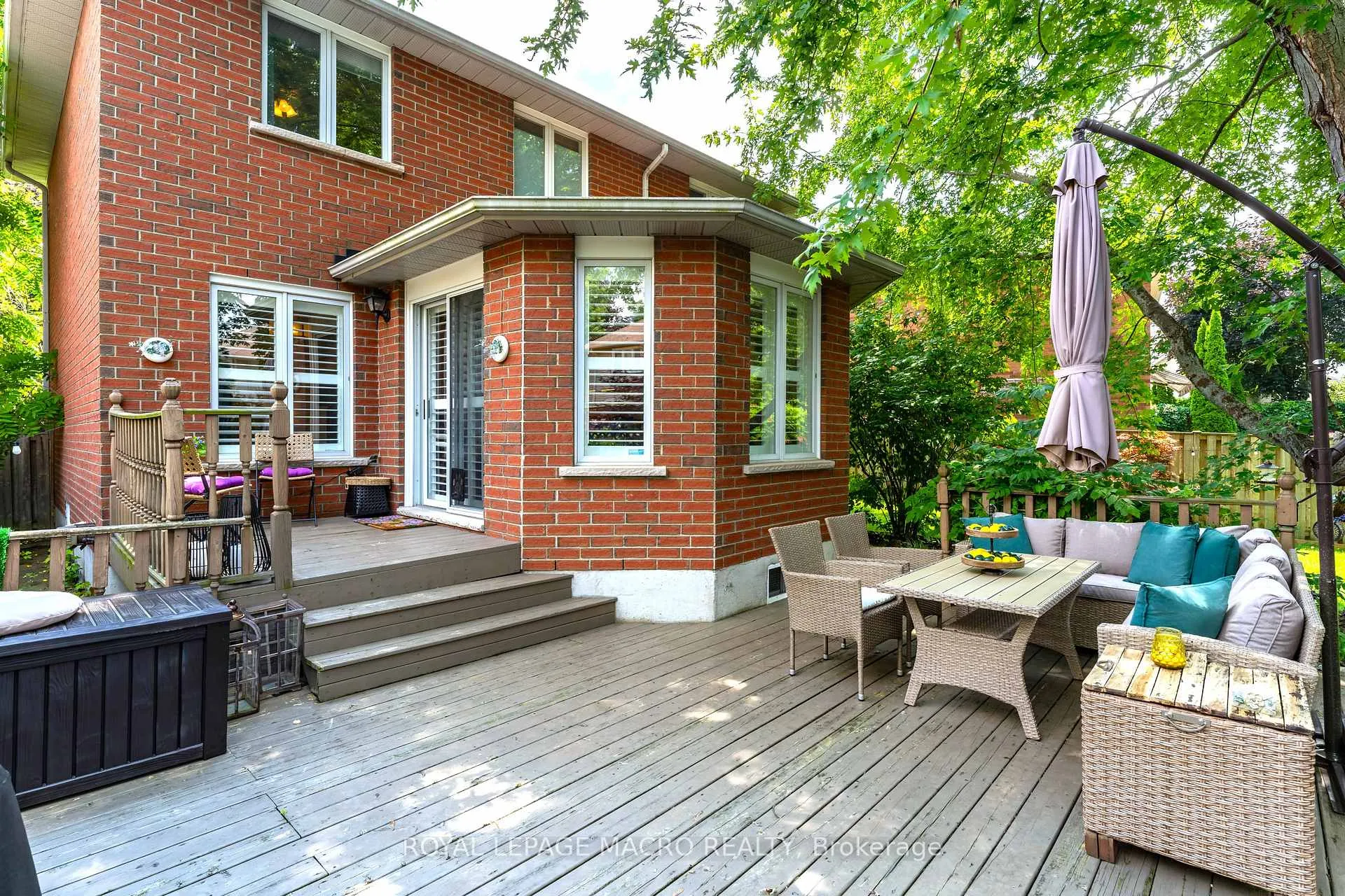 Photo 33 of 14 Coopershawk Crescent, Hamilton, Carpenter — HOMEH