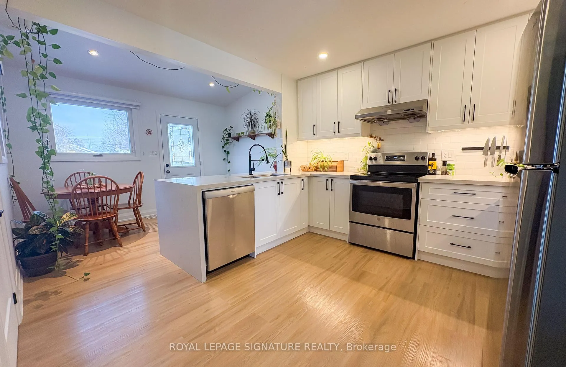 Photo 15 of Unit Main, 437 Upper Kenilworth Avenue, Hamilton, Huntington — HOMEH