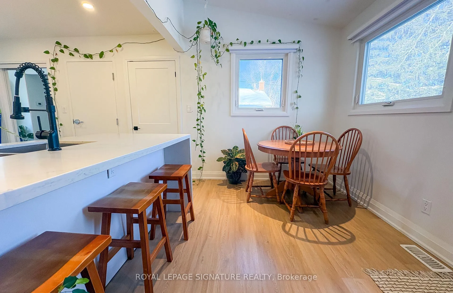 Photo 20 of Unit Main, 437 Upper Kenilworth Avenue, Hamilton, Huntington — HOMEH