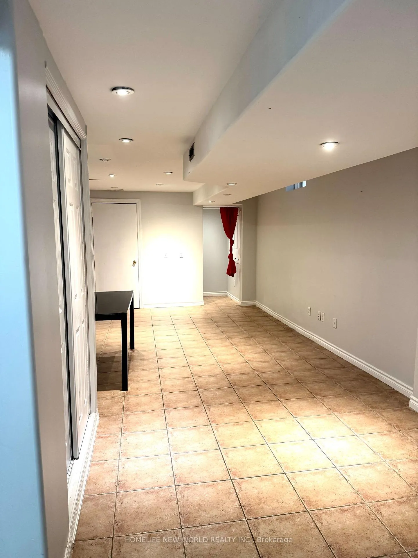 Photo 13 of 31 Moraine Drive, Vaughan, Vellore Village — HOMEH