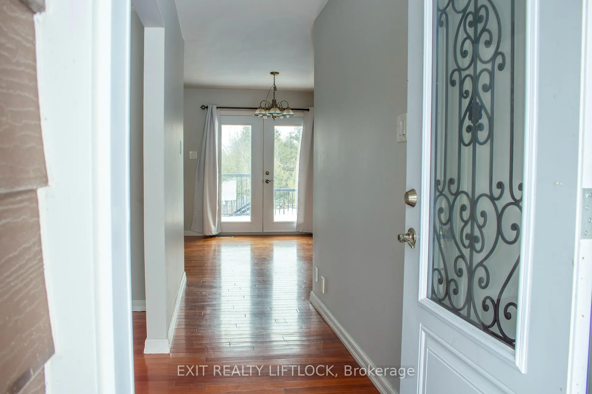 Photo 3 of 2105 Deer Bay Road, Selwyn — HOMEH