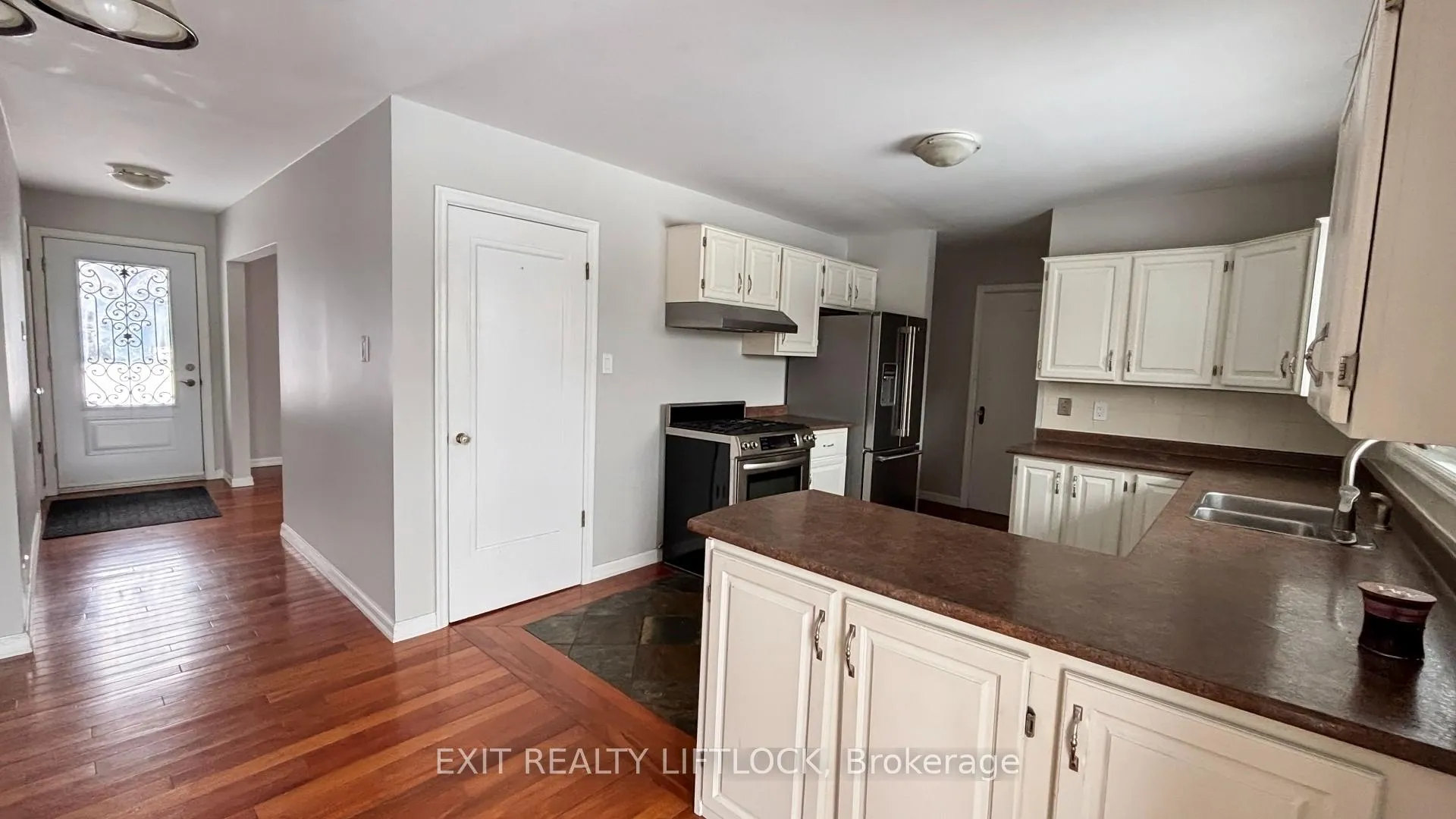 Photo 6 of 2105 Deer Bay Road, Selwyn — HOMEH