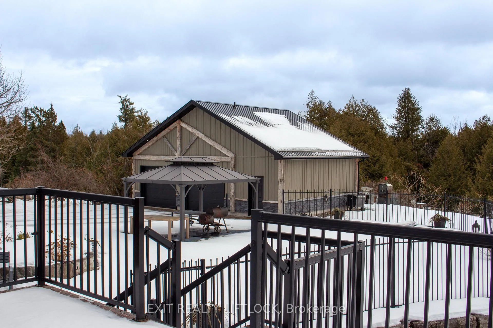 Photo 20 of 2105 Deer Bay Road, Selwyn — HOMEH